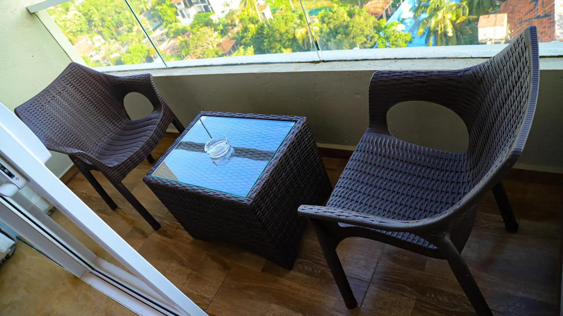 Negombo Beach - The Breeze By Glorious Holidays 0*,  سريلانكا