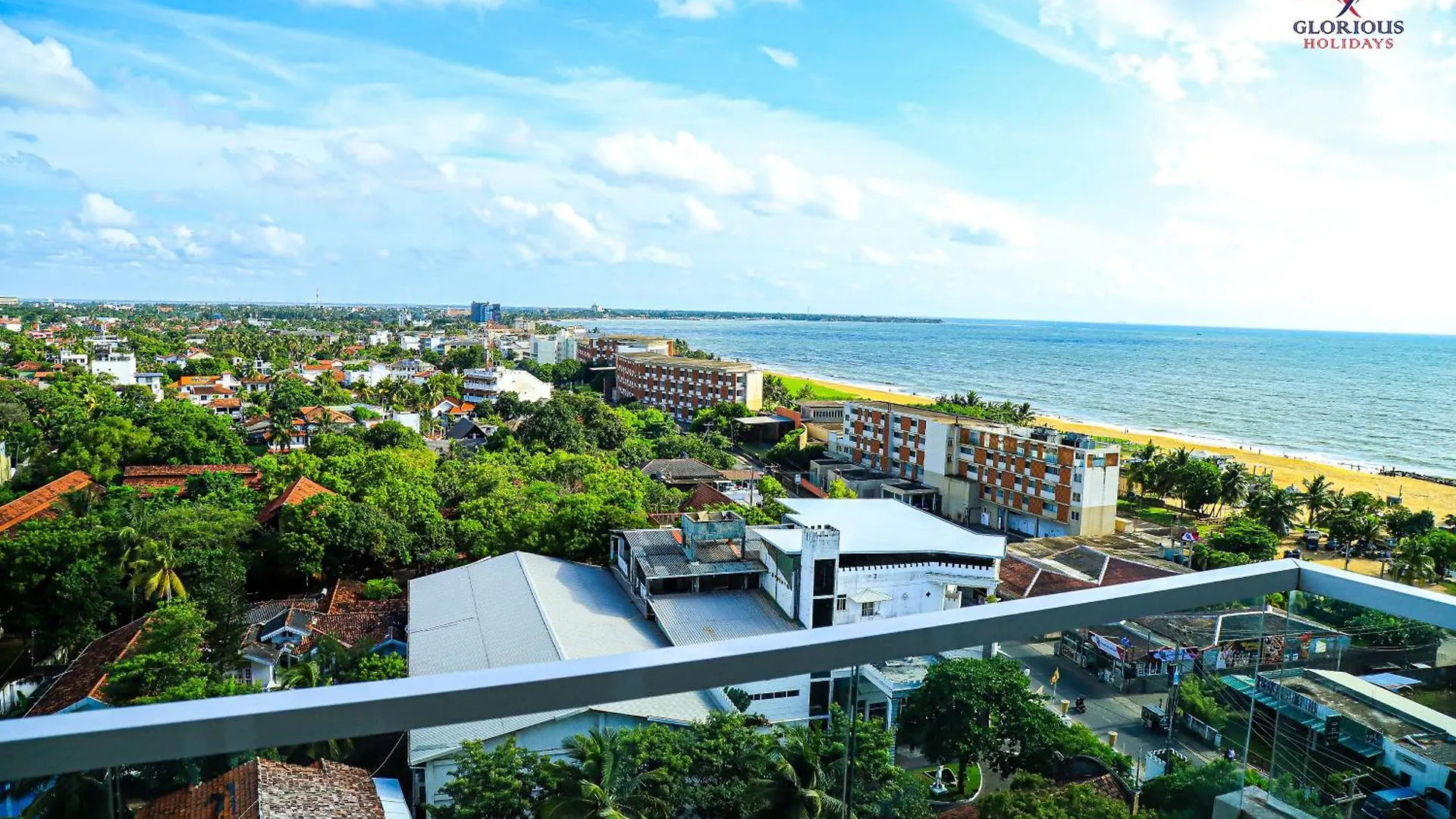 Negombo Beach - The Breeze By Glorious Holidays شقة