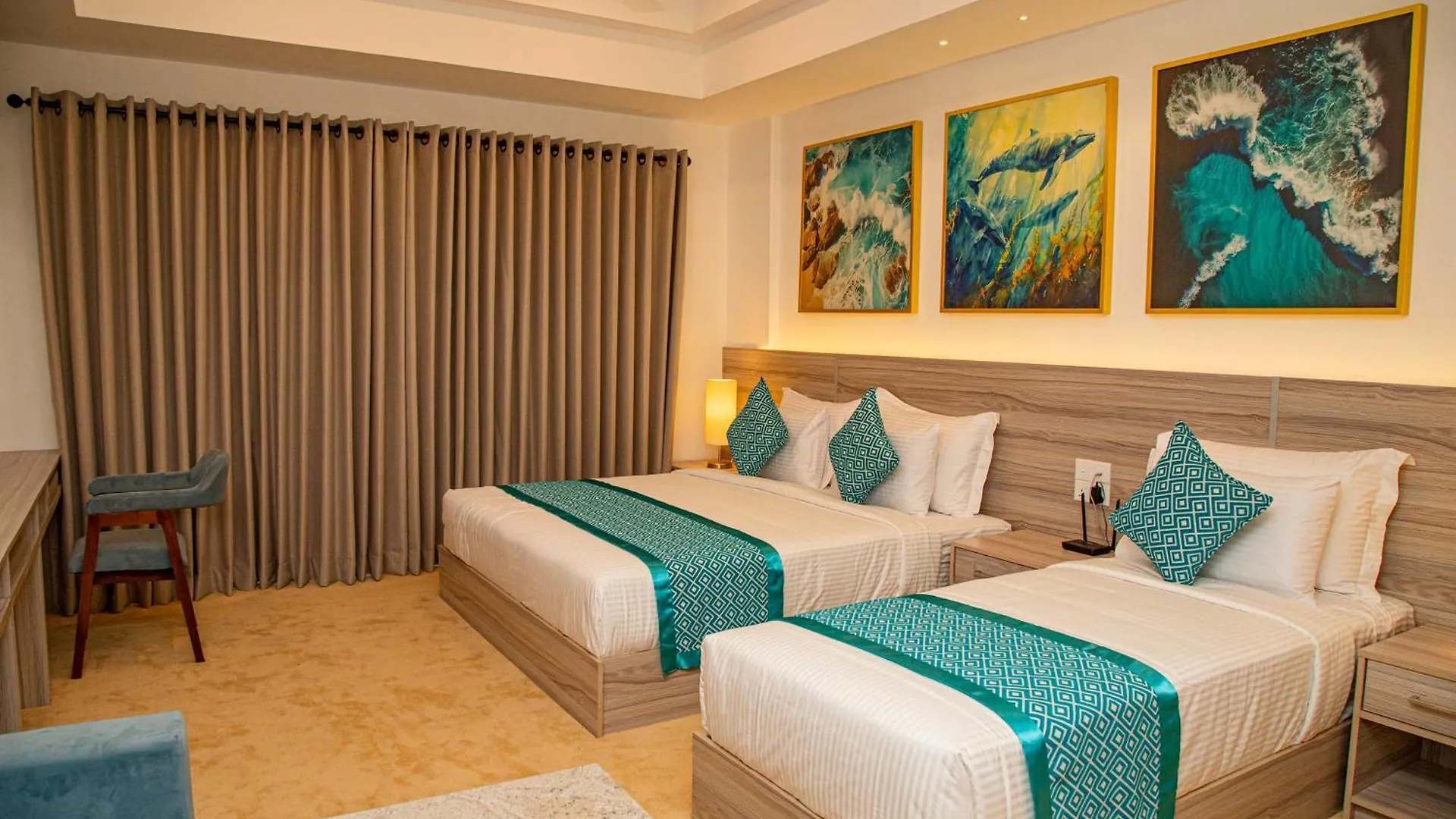 Negombo Beach - The Breeze By Glorious Holidays شقة