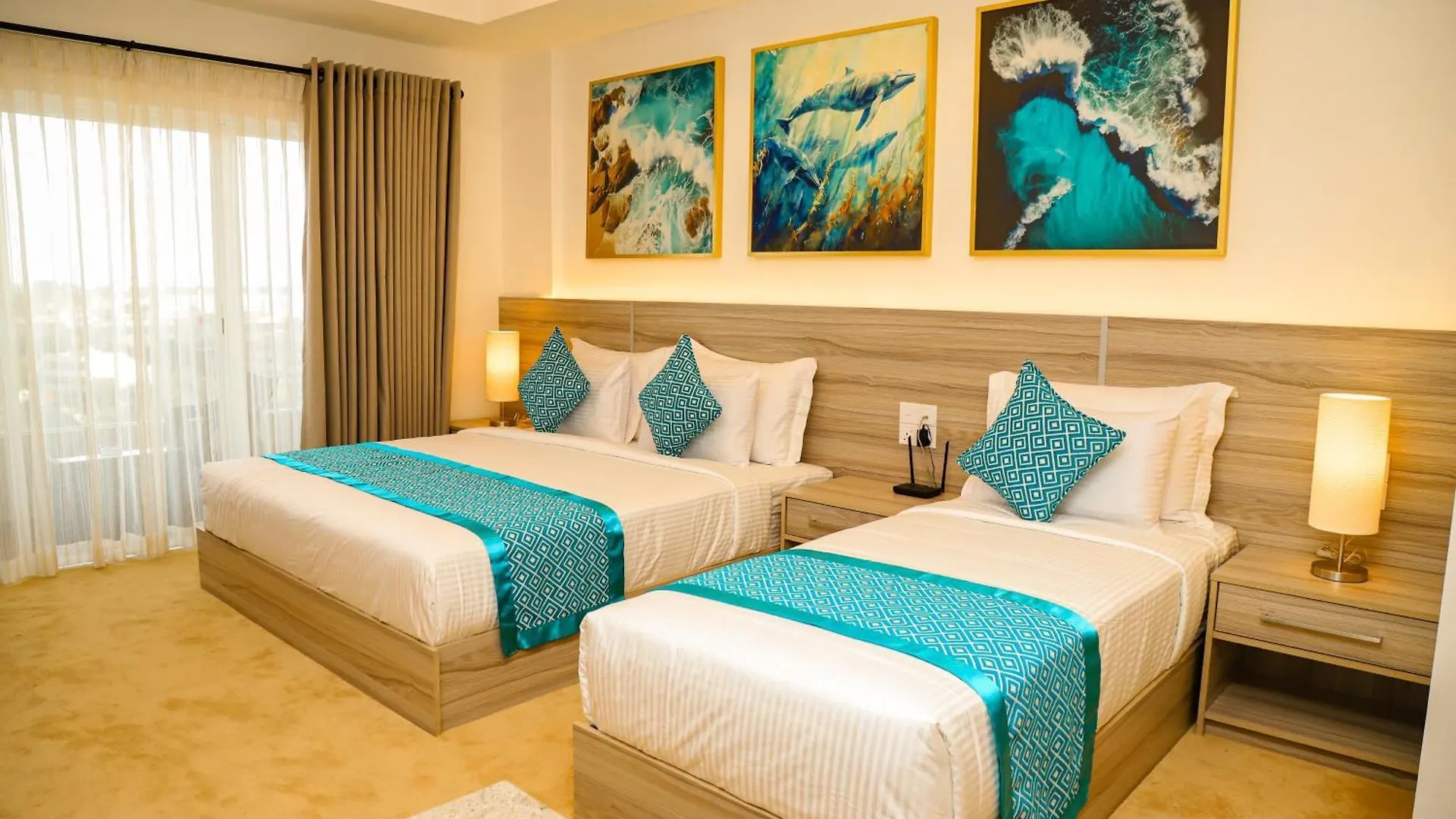 Negombo Beach - The Breeze By Glorious Holidays